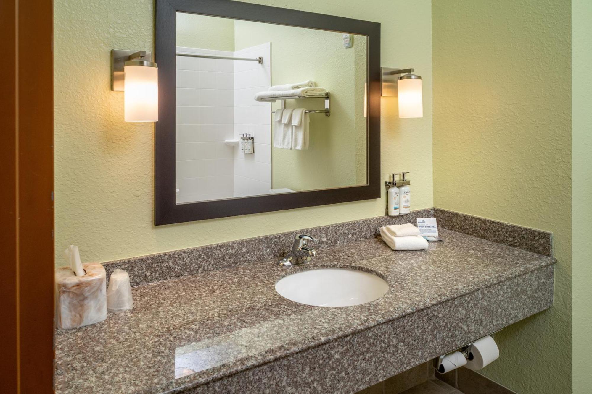 Holiday Inn Express & Suites Lebanon By Ihg Kültér fotó