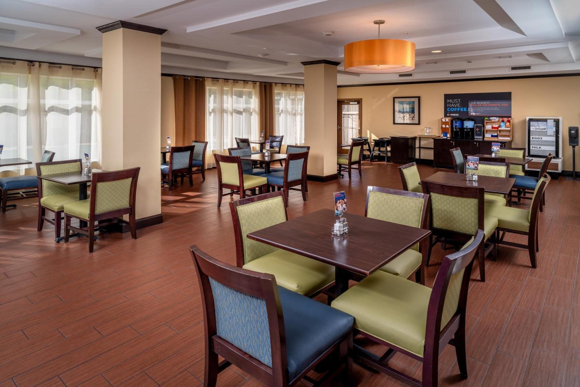 Holiday Inn Express & Suites Lebanon By Ihg Kültér fotó