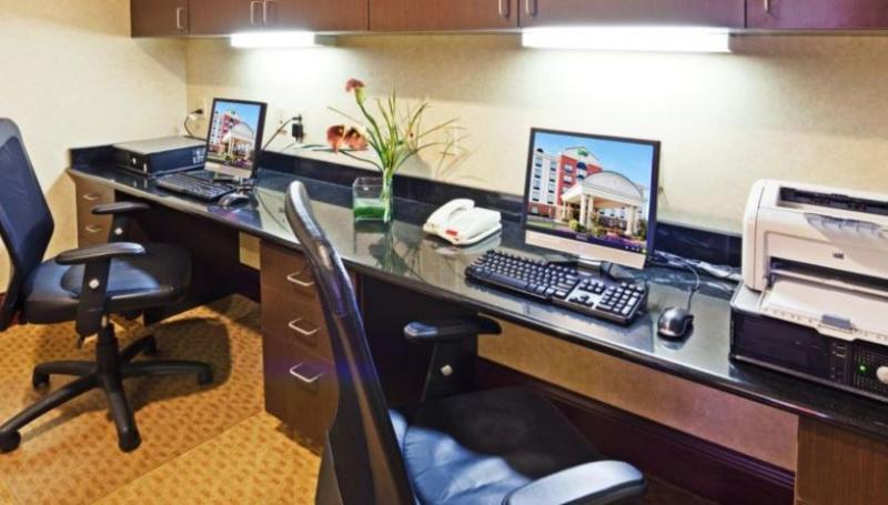 Holiday Inn Express & Suites Lebanon By Ihg Kültér fotó